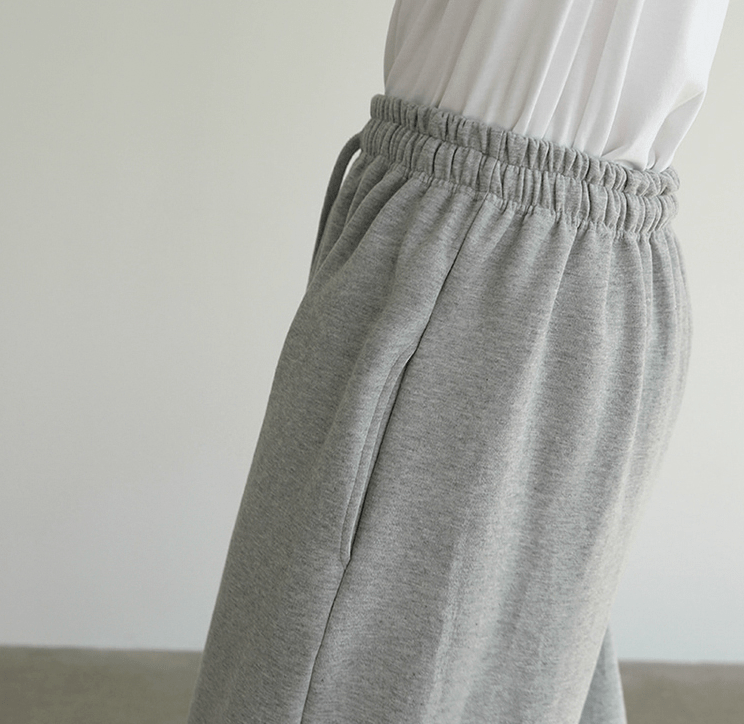 WIDE SWEATPANTS