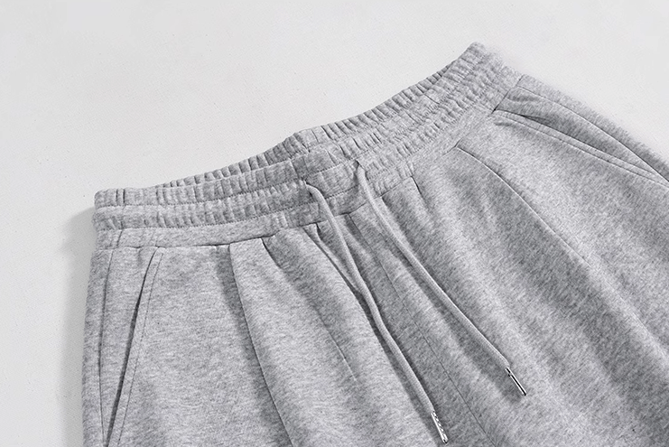 GRAY BUTTON-UP HOODIE & WIDE SWEATPANTS