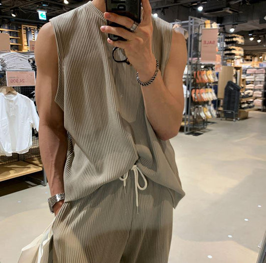 PLEATED SLEEVELESS SHIRT & WIDE DRAWSTRING PANTS