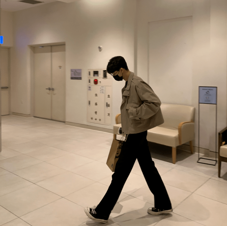 TWO LAYER COLLAR WRIST BELT JACKET