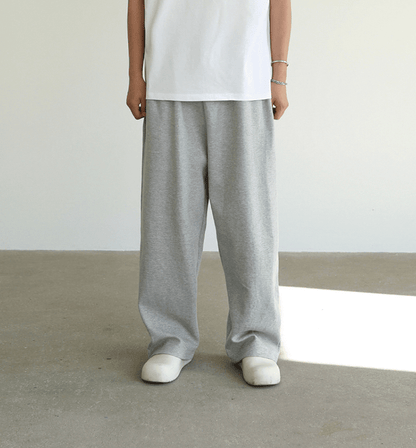 WIDE SWEATPANTS