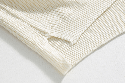 KNITTED ROUND NECK SWEATER