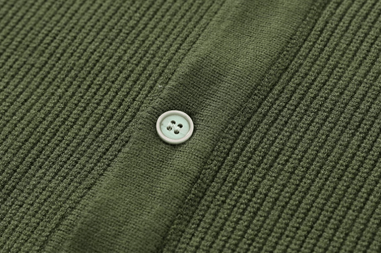 GREEN KNIT BUTTON-UP SWEATER