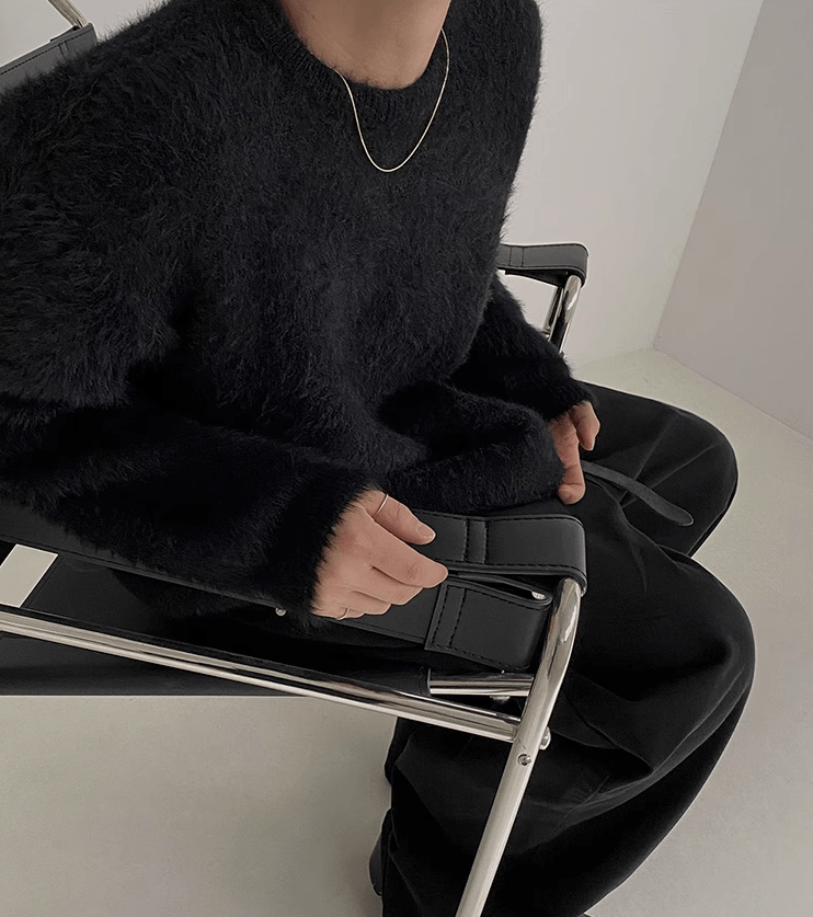 MOHAIR KNITTED ROUND NECK SWEATER