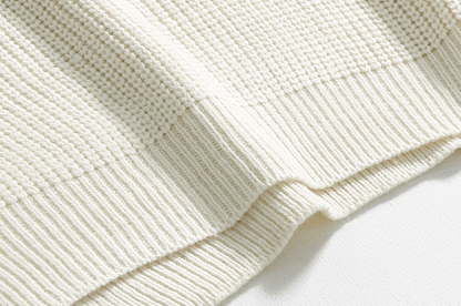 KNITTED ROUND NECK SWEATER