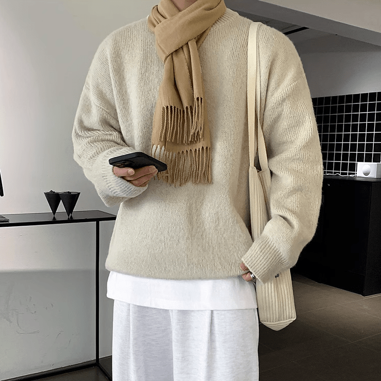 KNITTED PULLOVER SWEATER