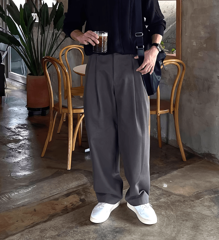 FOLDED PLEATED STRAIGHT PANTS