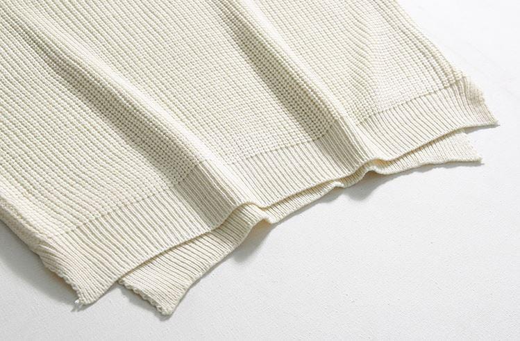 KNITTED PULLOVER ROUND NECK SWEATER