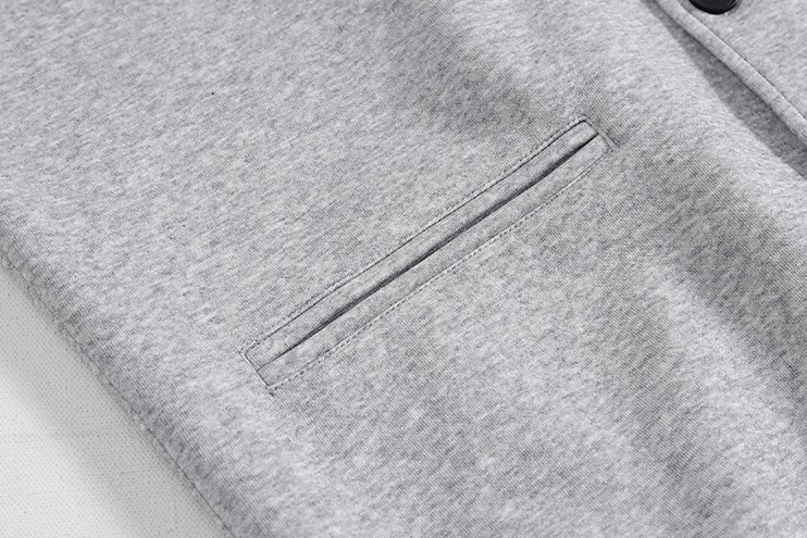 GRAY BUTTON-UP HOODIE & WIDE SWEATPANTS