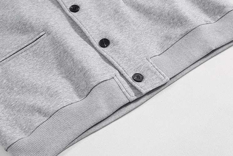 GRAY BUTTON-UP HOODIE & WIDE SWEATPANTS