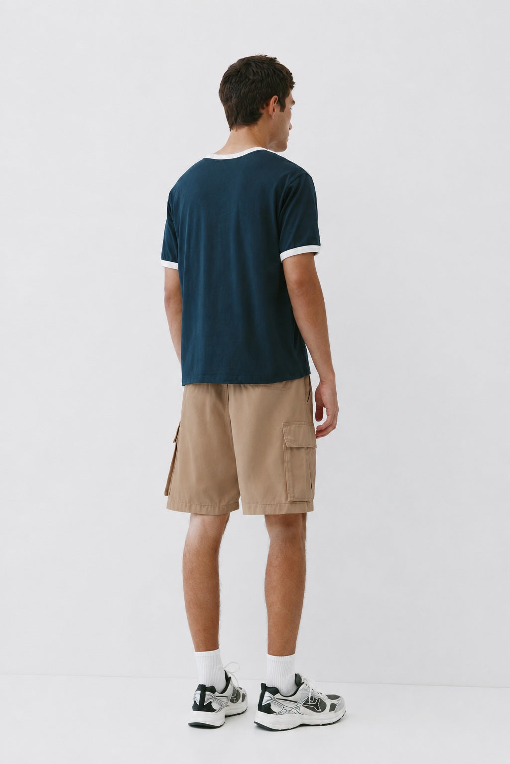 ESSENTIAL CARGO BERMUDA SHORT