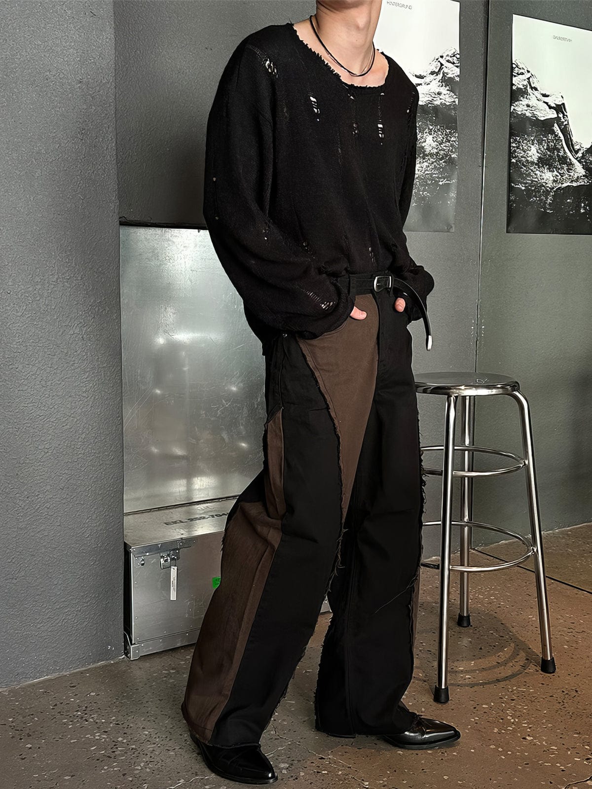KNIT DISTRESSED LONGSLEEVE