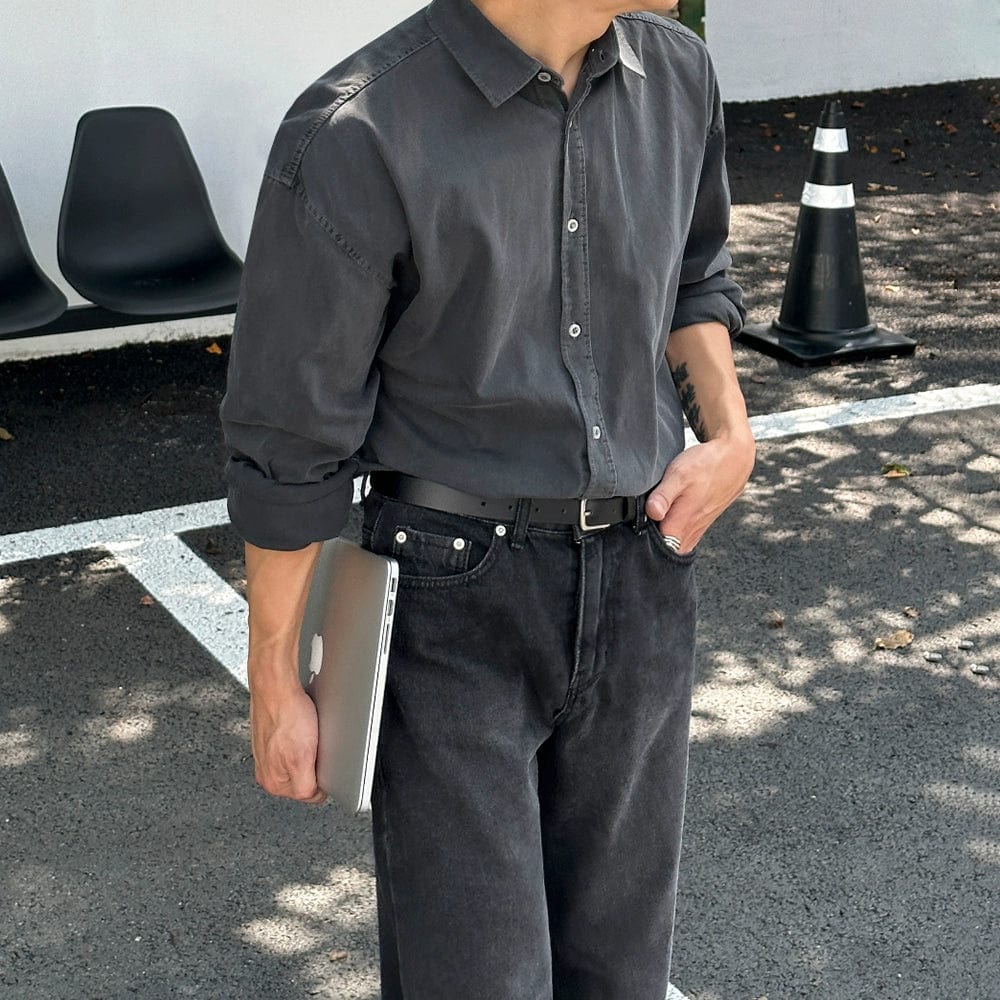 LONGSLEEVE BUTTON-UP SHIRT