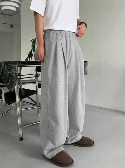 FOLDED PLEATED STRAIGHT SWEATPANTS
