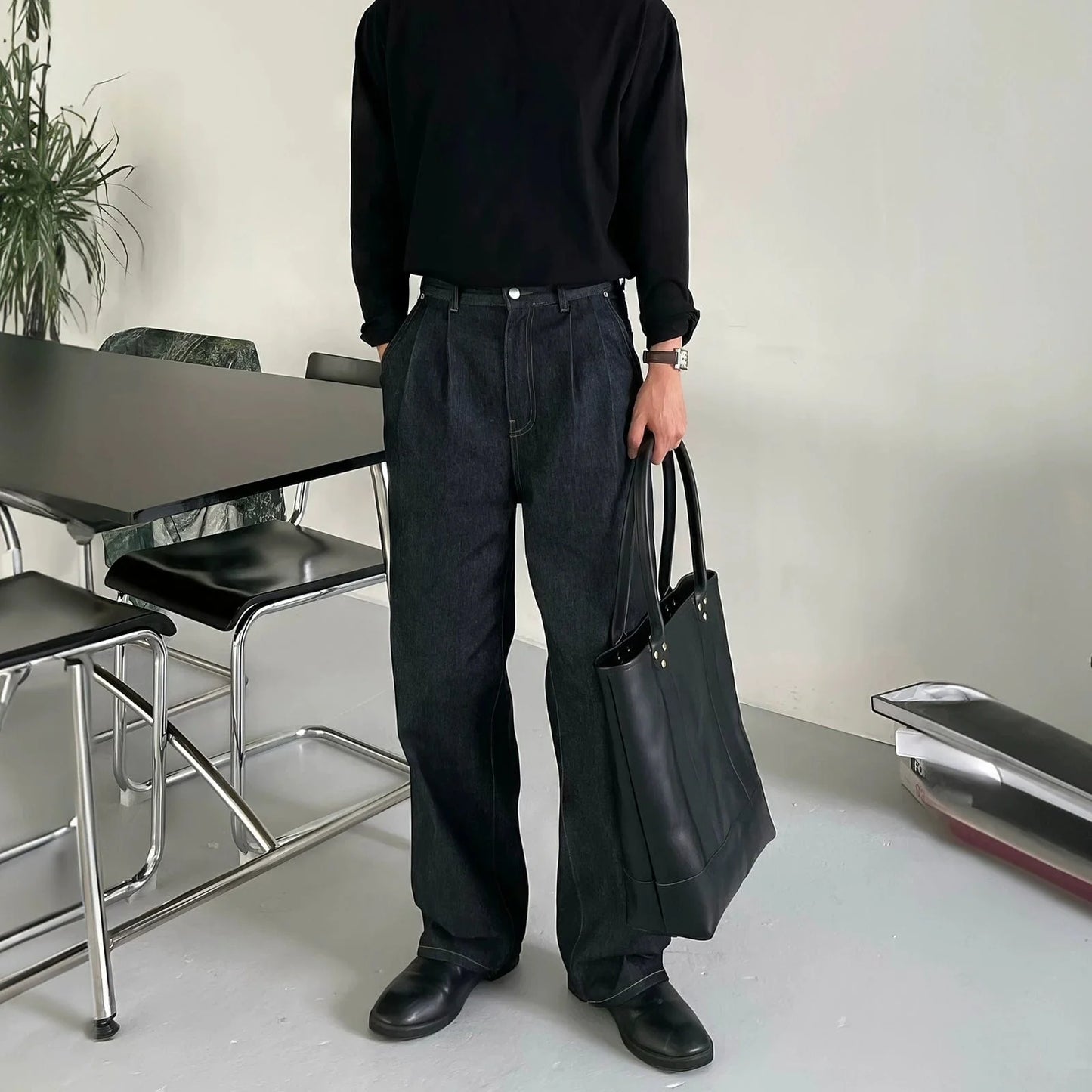 BLACK WIDE STRAIGHT DENIM JEANS