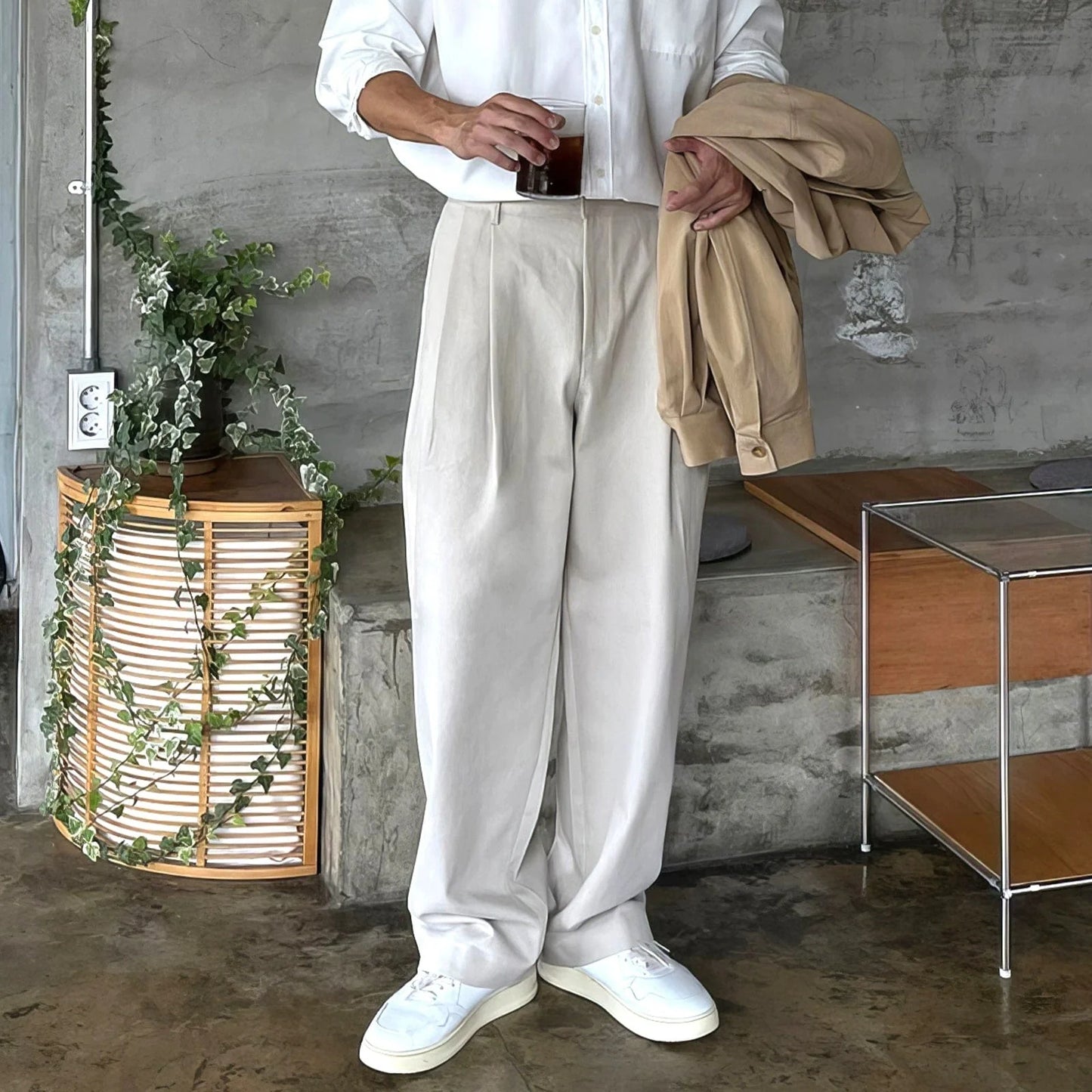 FOLDED PLEATED STRAIGHT PANTS