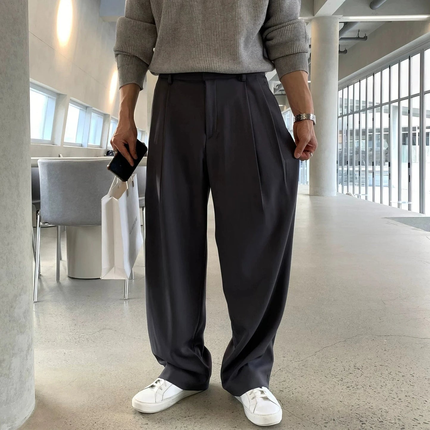 FOLDED PLEATED STRAIGHT PANTS