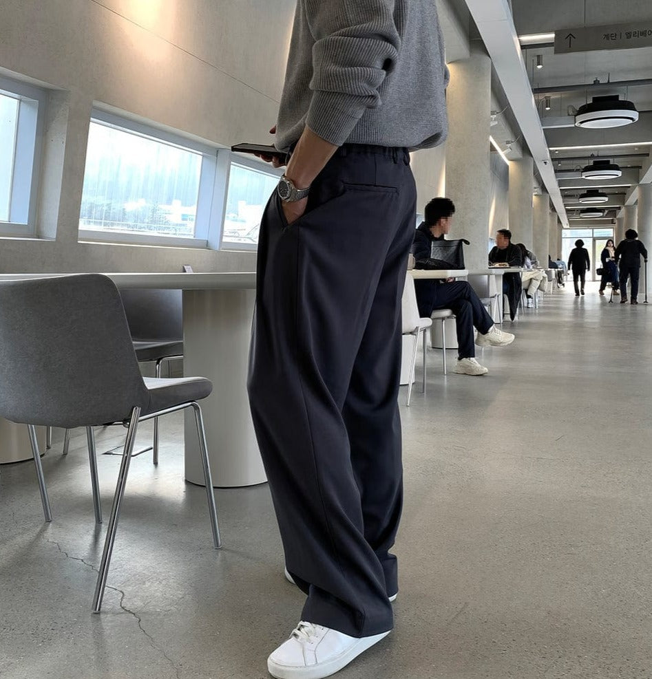 FOLDED PLEATED STRAIGHT PANTS