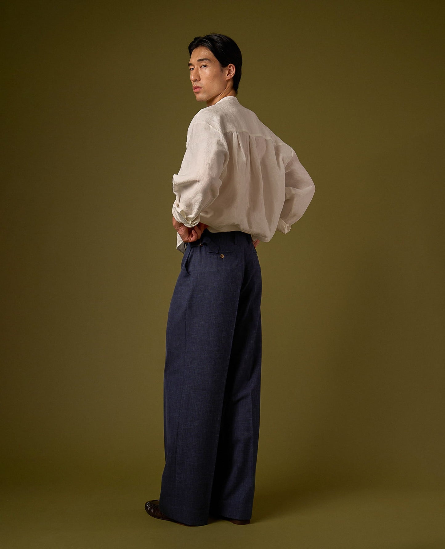 HENLEY COLLAR LONGSLEEVE SHIRT