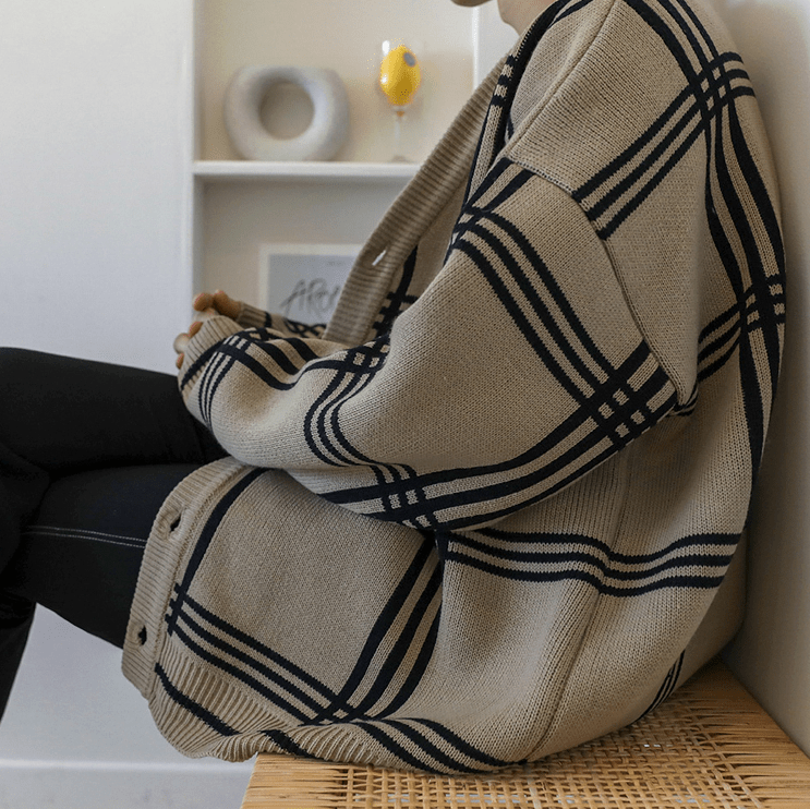 URBAN KNIT CARDIGAN